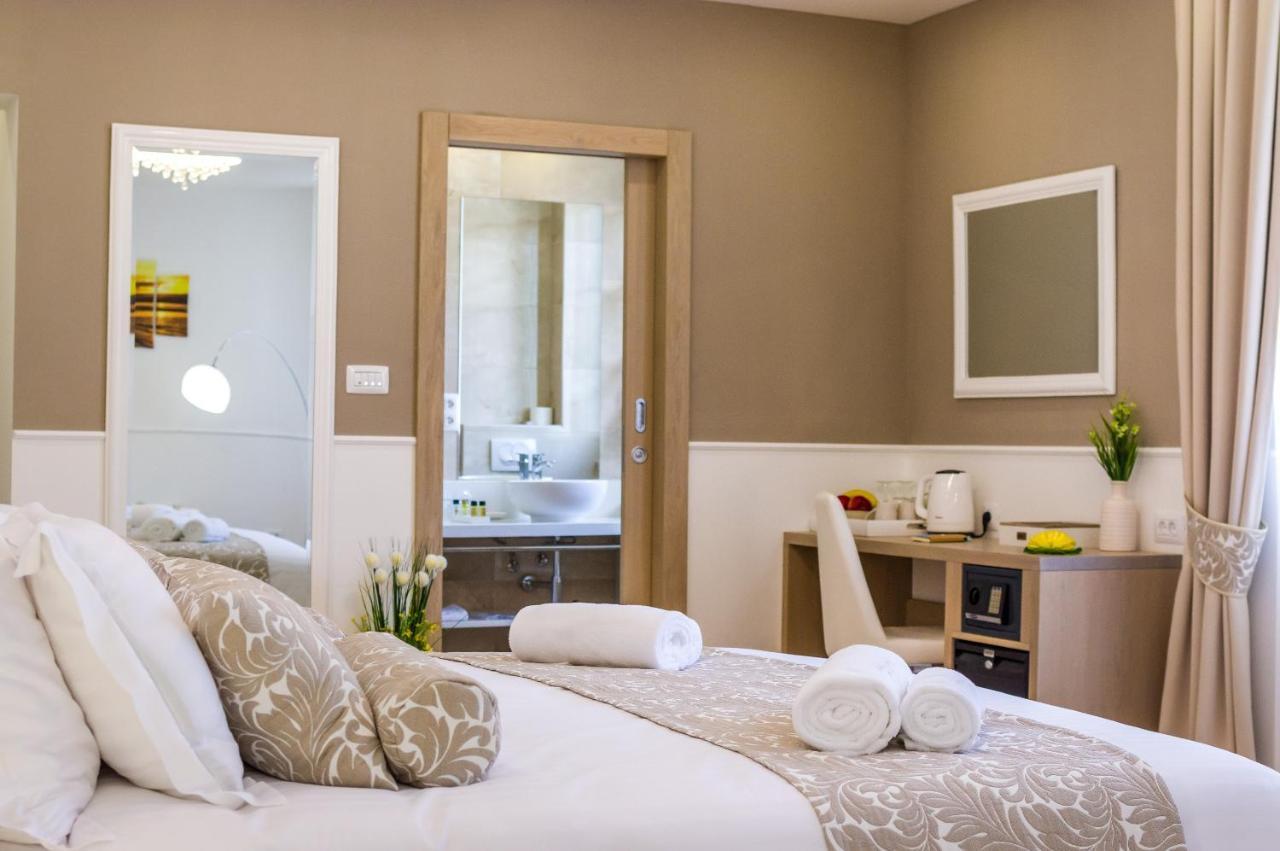 Peninsula Luxury Suite ザダル エクステリア 写真